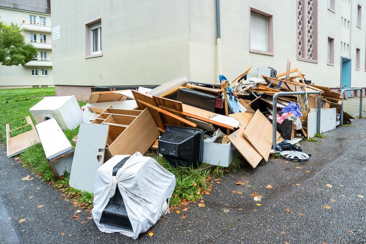 Junk Removal and Recycling Services