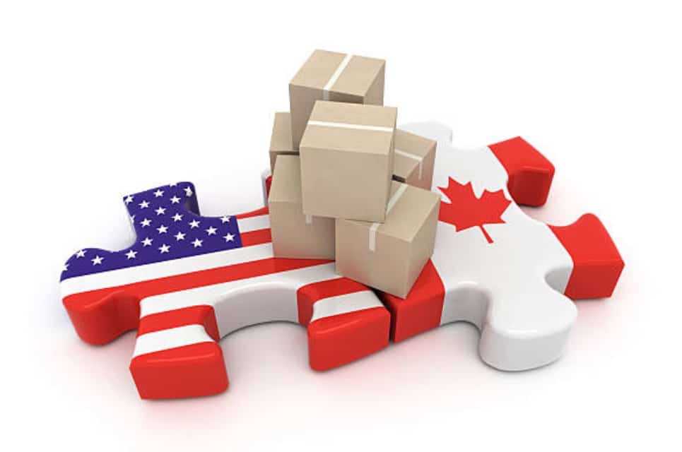 cross border moving canada to usa
